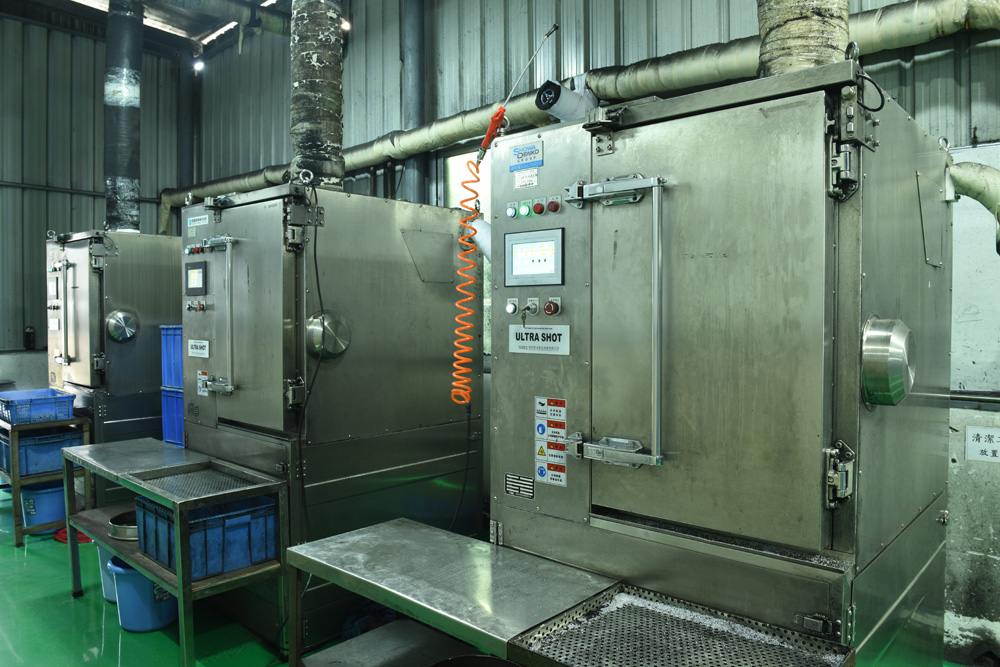 自動(dòng)去毛邊機(jī)